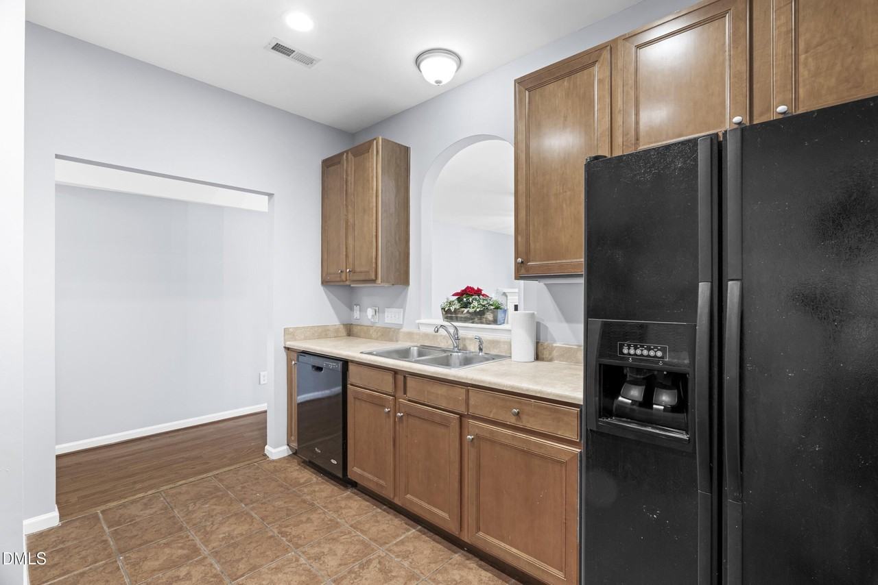 2636 Asher View Ct - Photo 7 of 35