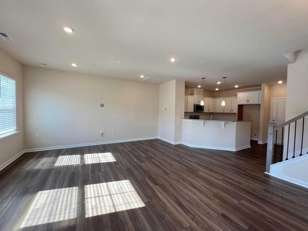 312 Parker Station Avenue - Photo 4 of 23