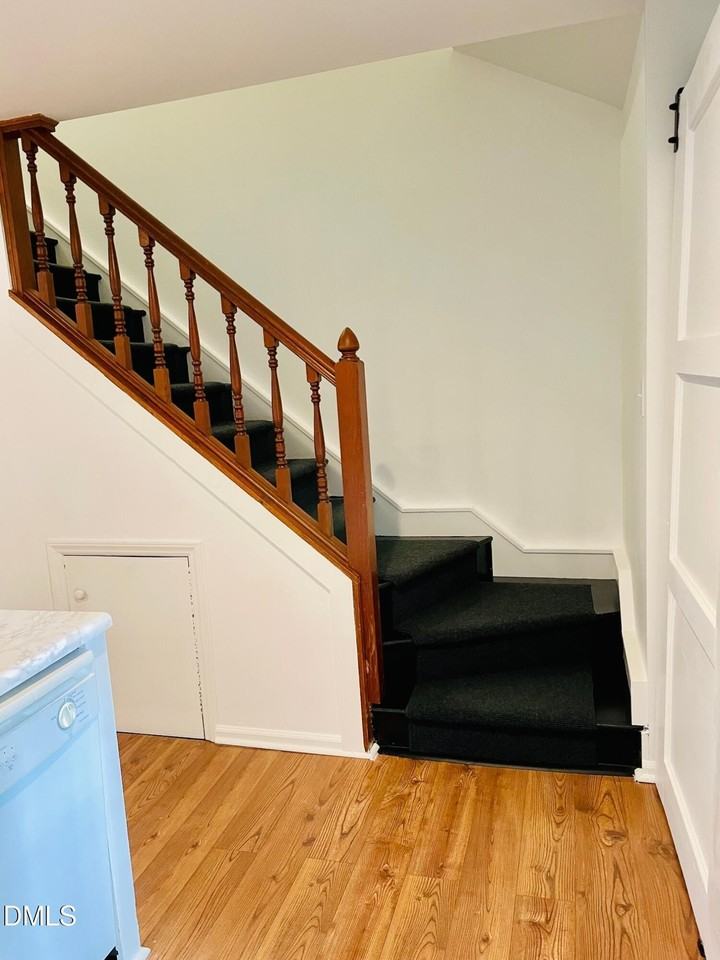 122 Winners Circle - Photo 3 of 14