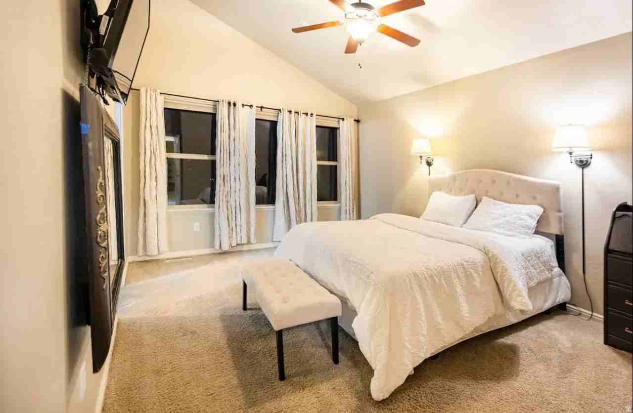 14724 Evening Side Drive - Photo 4 of 31