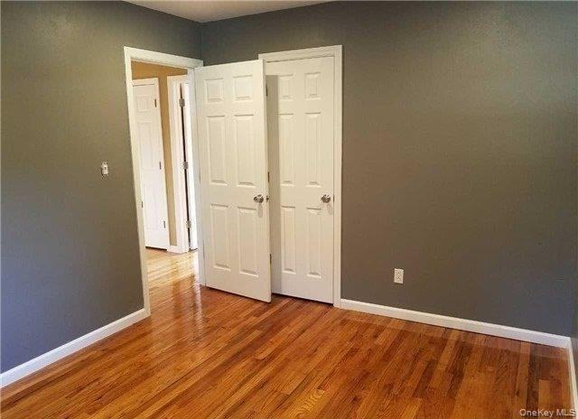 17 Hallock St - Photo 7 of 11