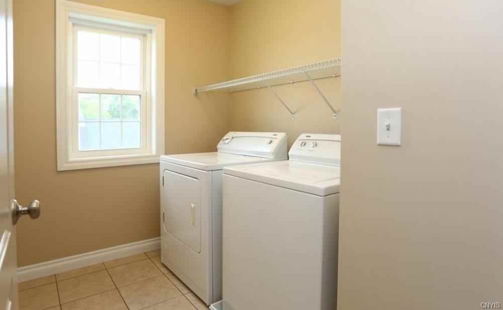 105 Pheasant's Run - Photo 2 of 12