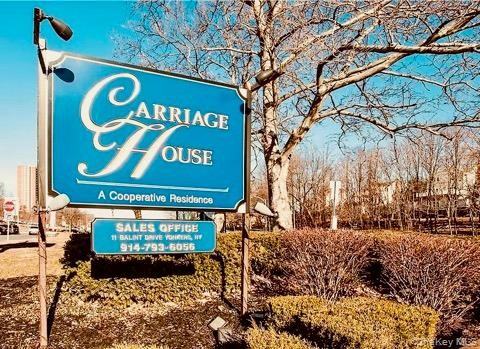 1 Balint Dr - Photo 2 of 31