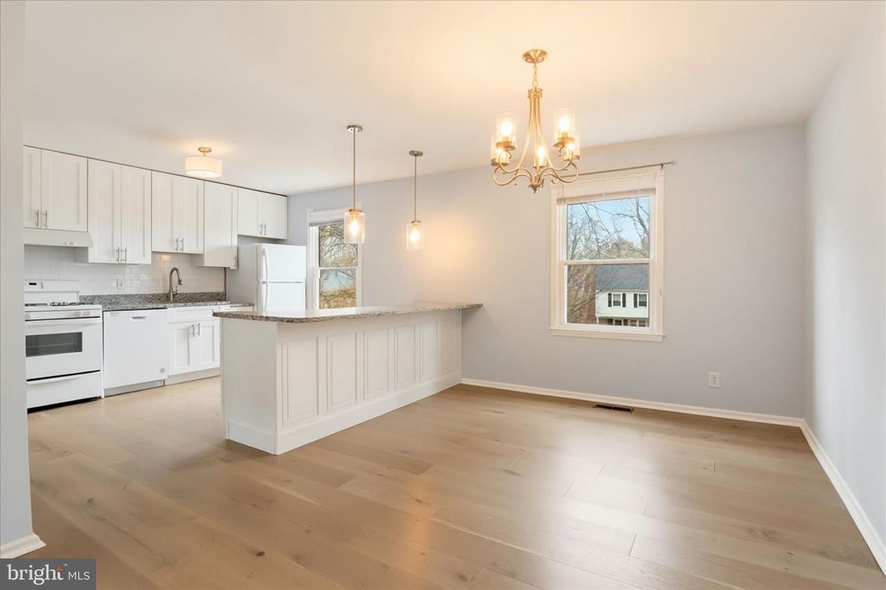 5422 Brixham Ct - Photo 7 of 42