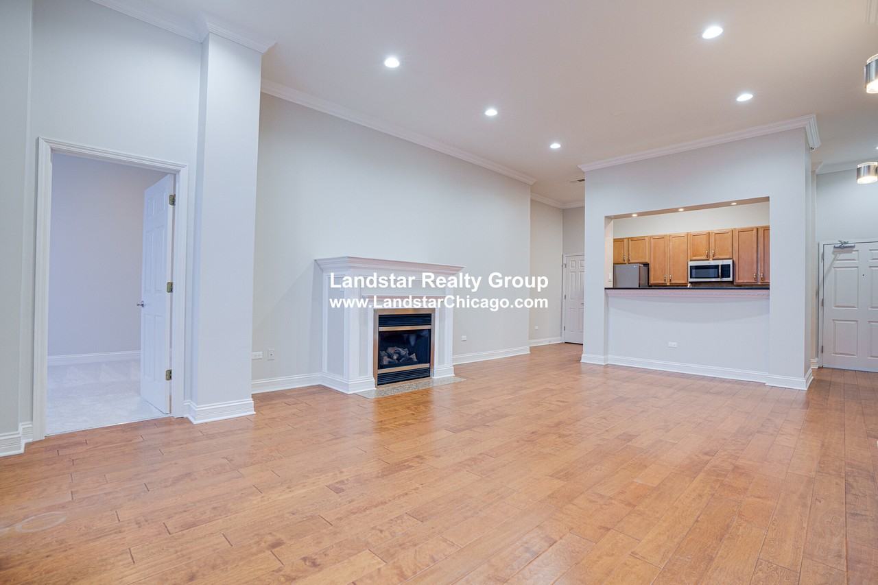 1781 Tudor Ln #308 - Photo 6 of 44