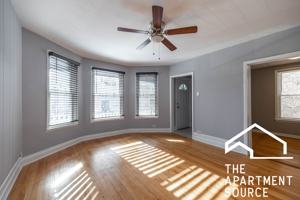 featured image of 5128 West Henderson Street #2
