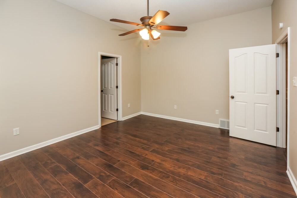 13078 Braybourne Pkwy - Photo 7 of 13