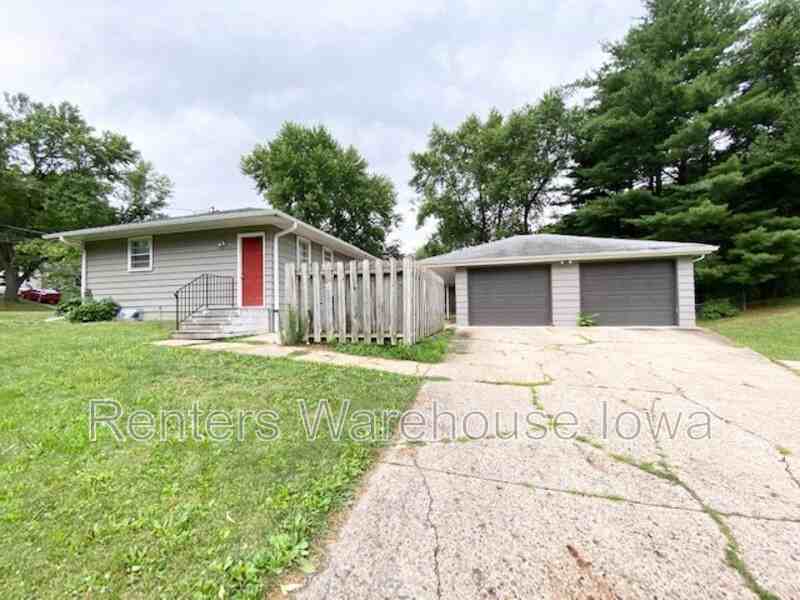 2731 Bennett Ave - Photo 3 of 29