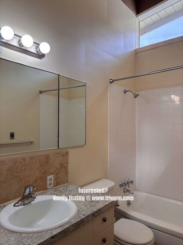 1889 Hilyard St - Photo 7 of 11