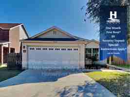 featured image of 4802 Highland Farm