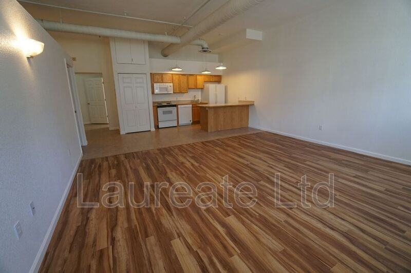 5025 Lowell Blvd #6 - Photo 3 of 10