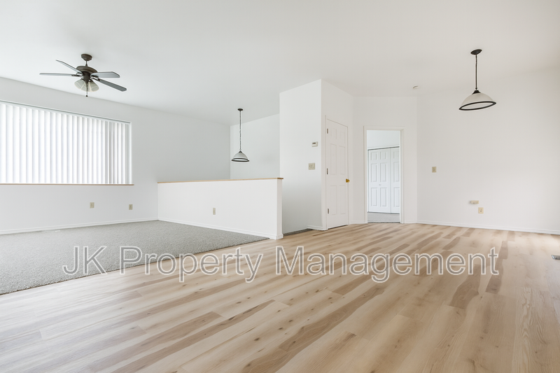 819 6th Ave S #1 - Photo 3 of 19