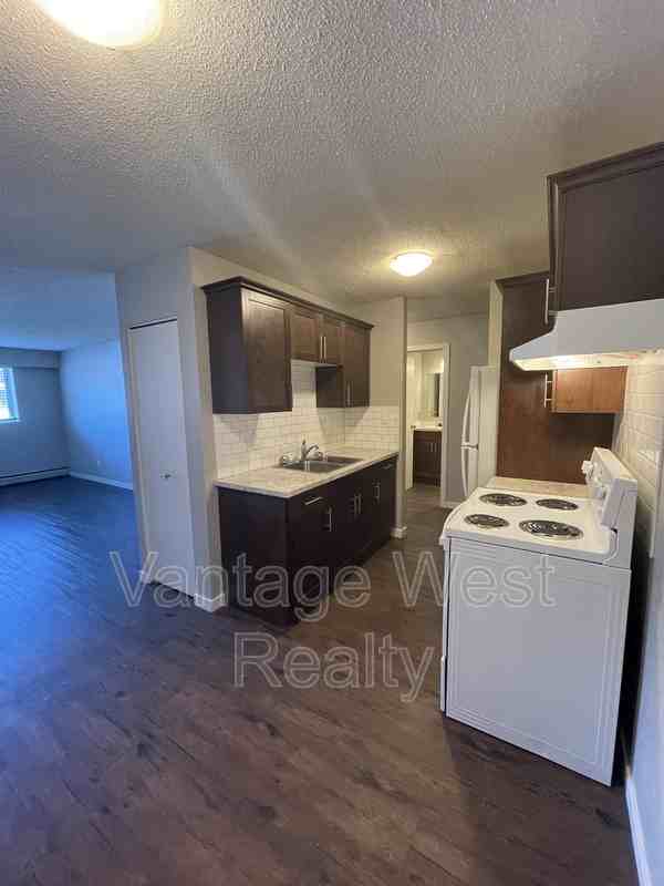 105 Husch Rd - Photo 3 of 7