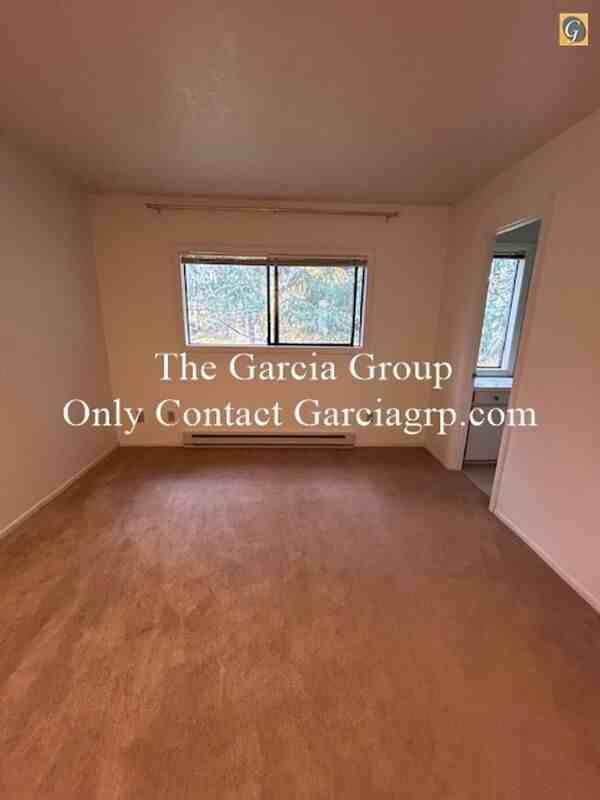 315 Cervantes - Photo 6 of 19