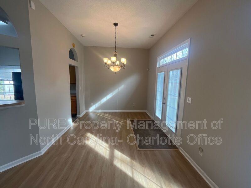 5895 Brookstone Dr Nw - Photo 7 of 23