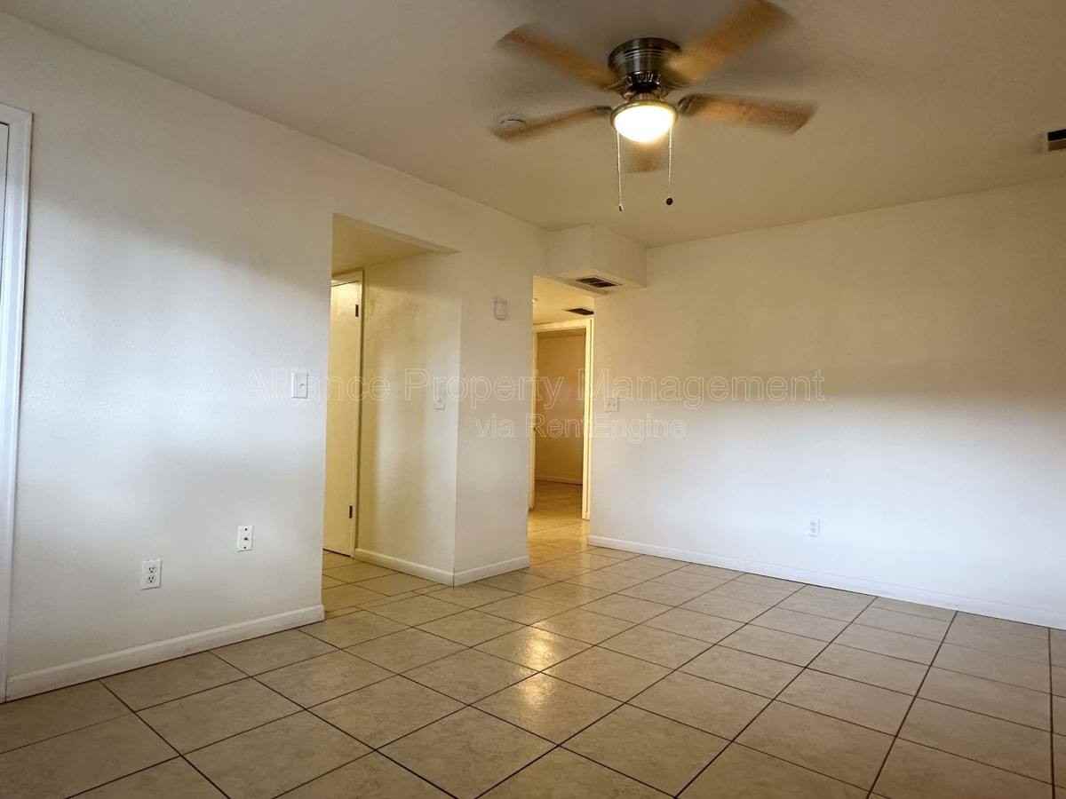 44 Sunflower Road #B - Photo 3 of 10