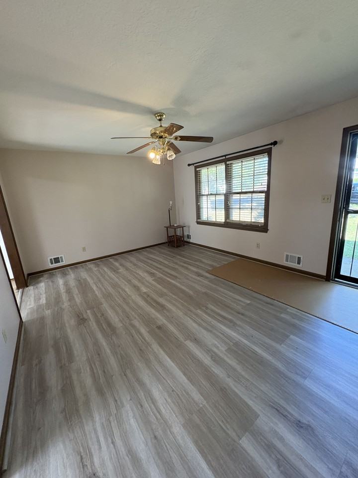 14601 E 36th Ter S - Photo 5 of 15