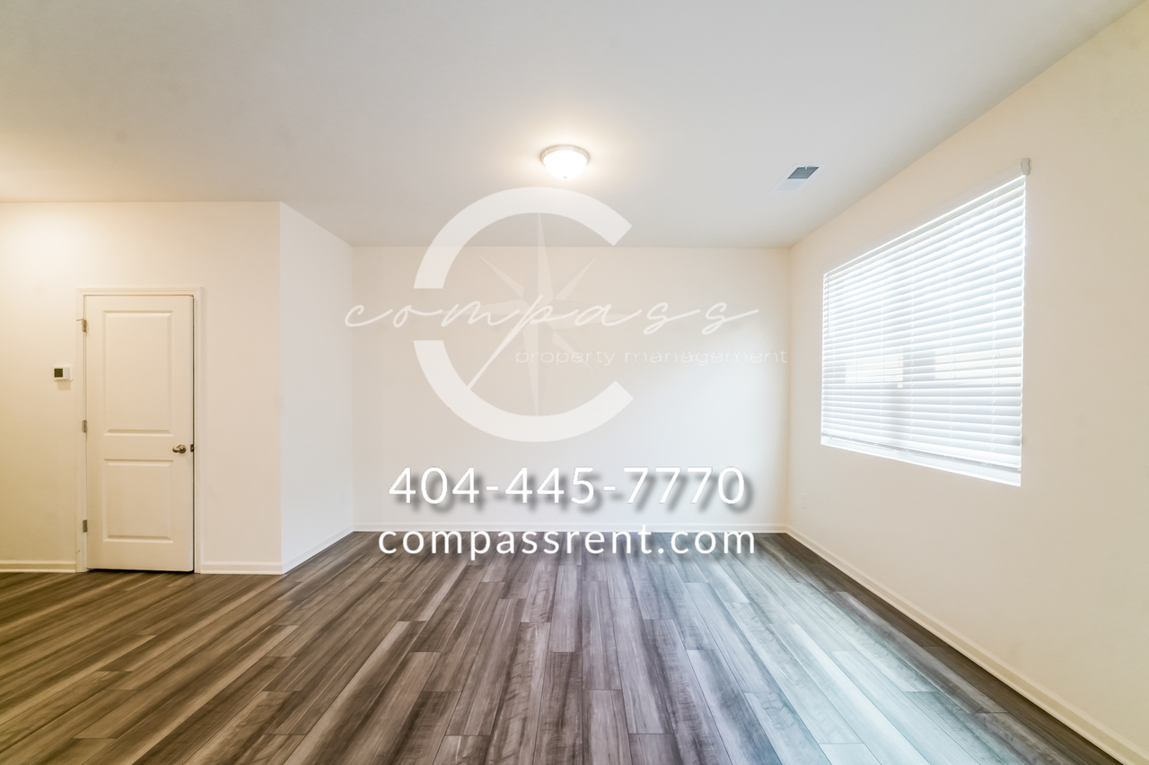 408 Union Station St - Photo 3 of 24