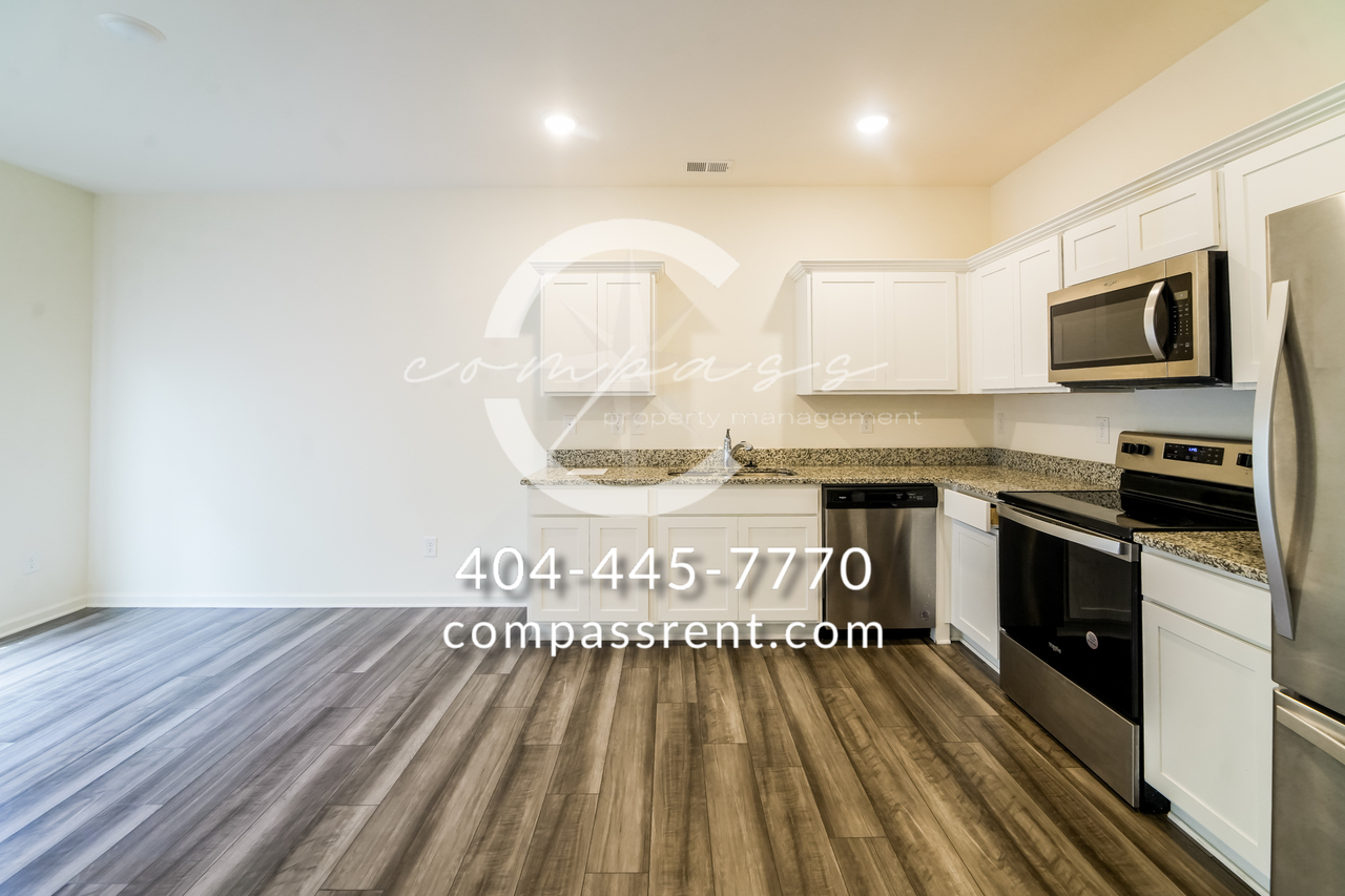 408 Union Station St - Photo 6 of 24