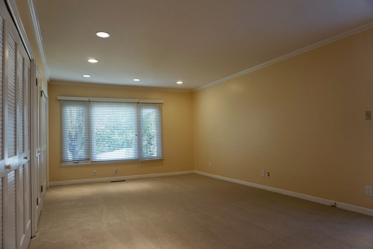 20271 Merrick Drive - Photo 7 of 22