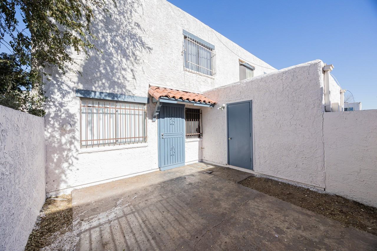 5214 42nd Parkway - Photo 5 of 21