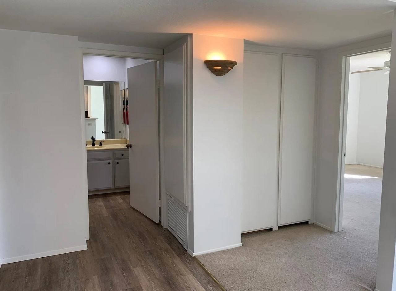 12555 Oaks North Drive #207 - Photo 4 of 17