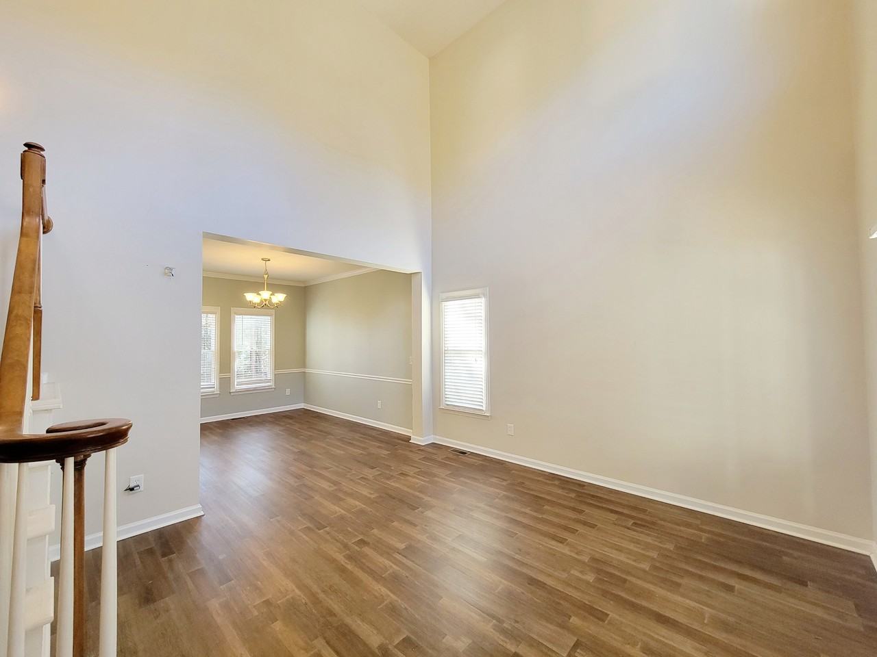 820 Penncross Drive - Photo 4 of 50