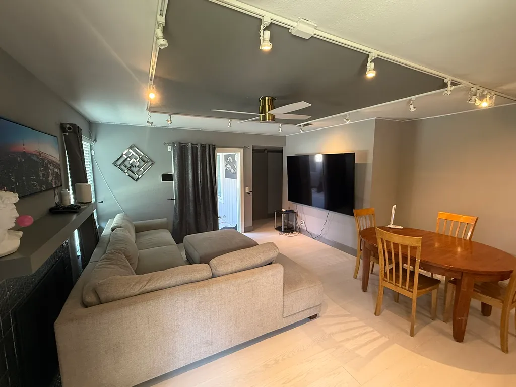 107 Rancho Drive #C - Photo 3 of 11