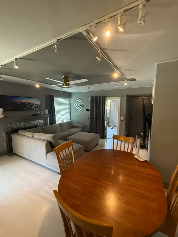 107 Rancho Drive #C - Photo 4 of 11