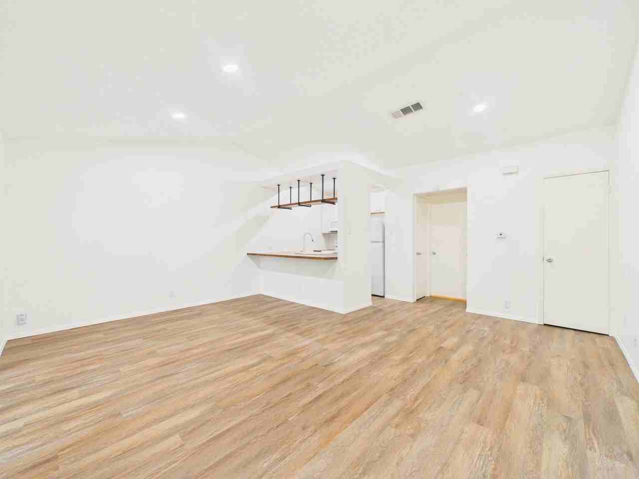 1305 Hollow Creek Drive #4