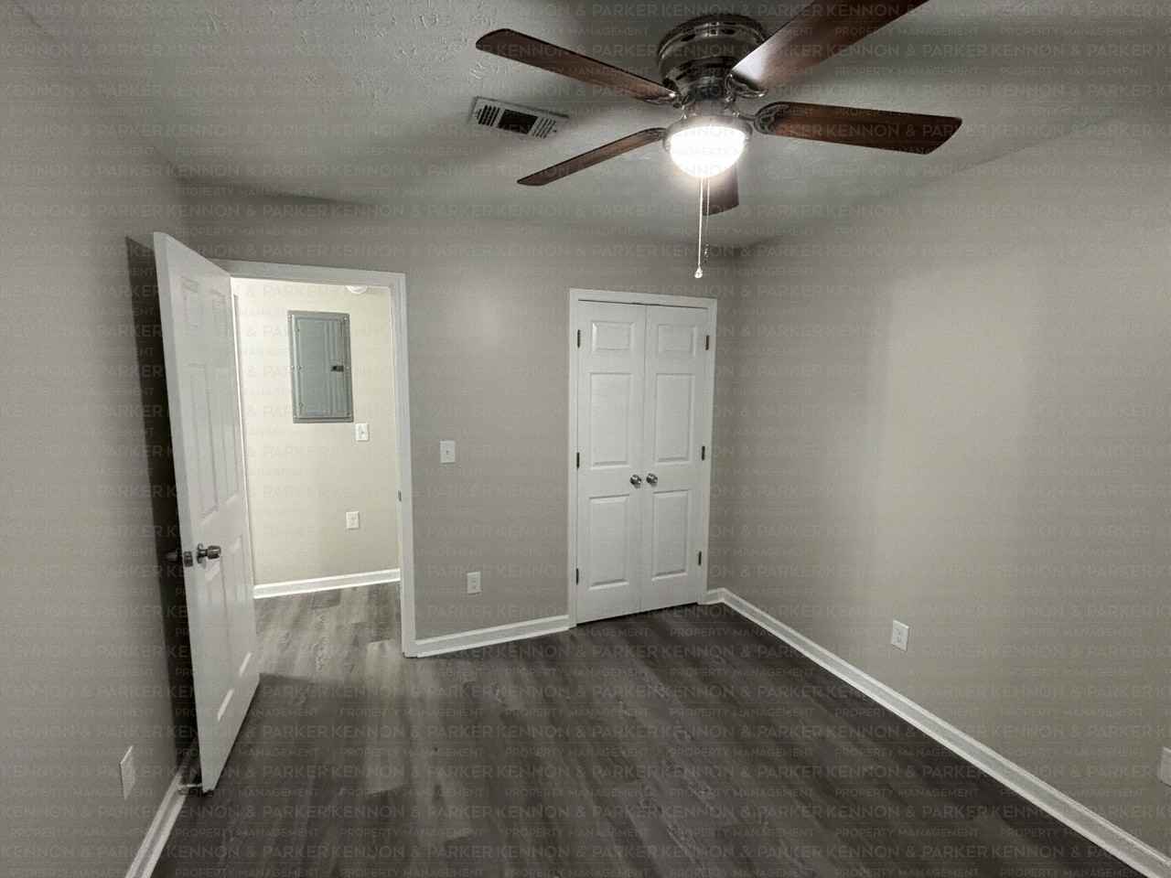 1538 43rd Street #B - Photo 6 of 9