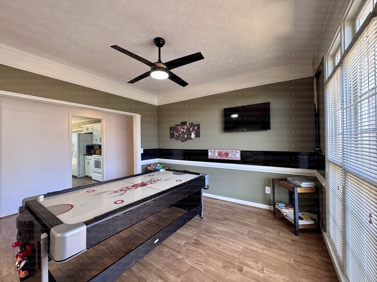 8089 Glen Valley Drive - Photo 3 of 28