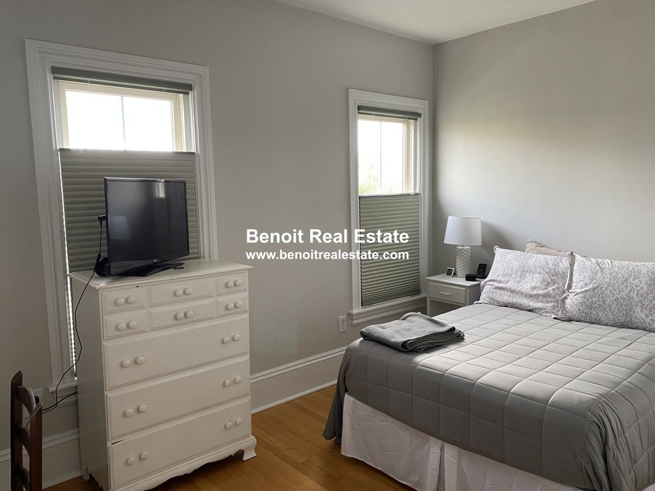 Broadway #C3 - Photo 5 of 10