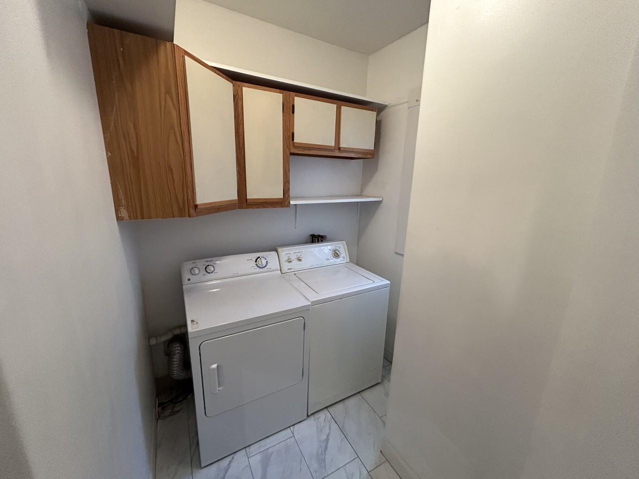 Oakridge Street #1 - Photo 7 of 14