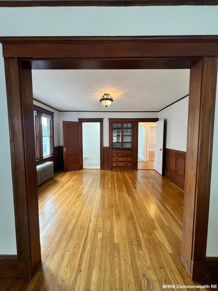 96 Brooks Street #1 - Photo 4 of 18