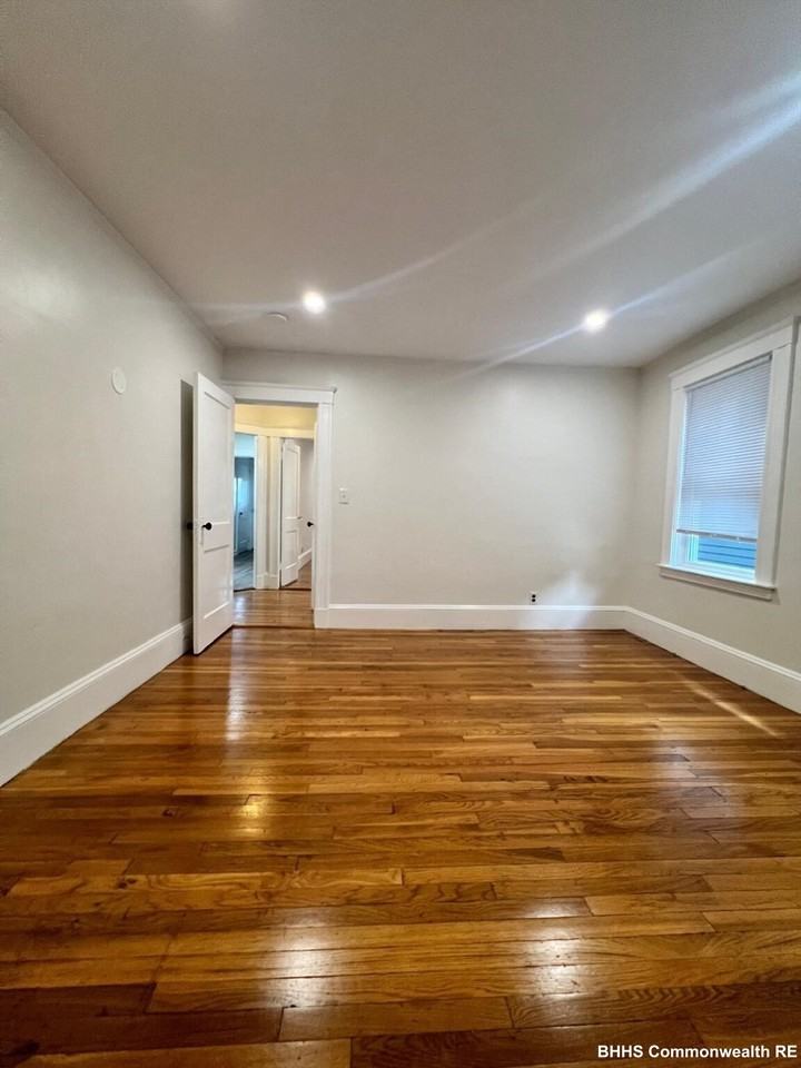 96 Brooks Street #1 - Photo 6 of 18