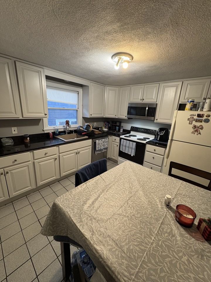 Sylvia St #2 - Photo 5 of 20