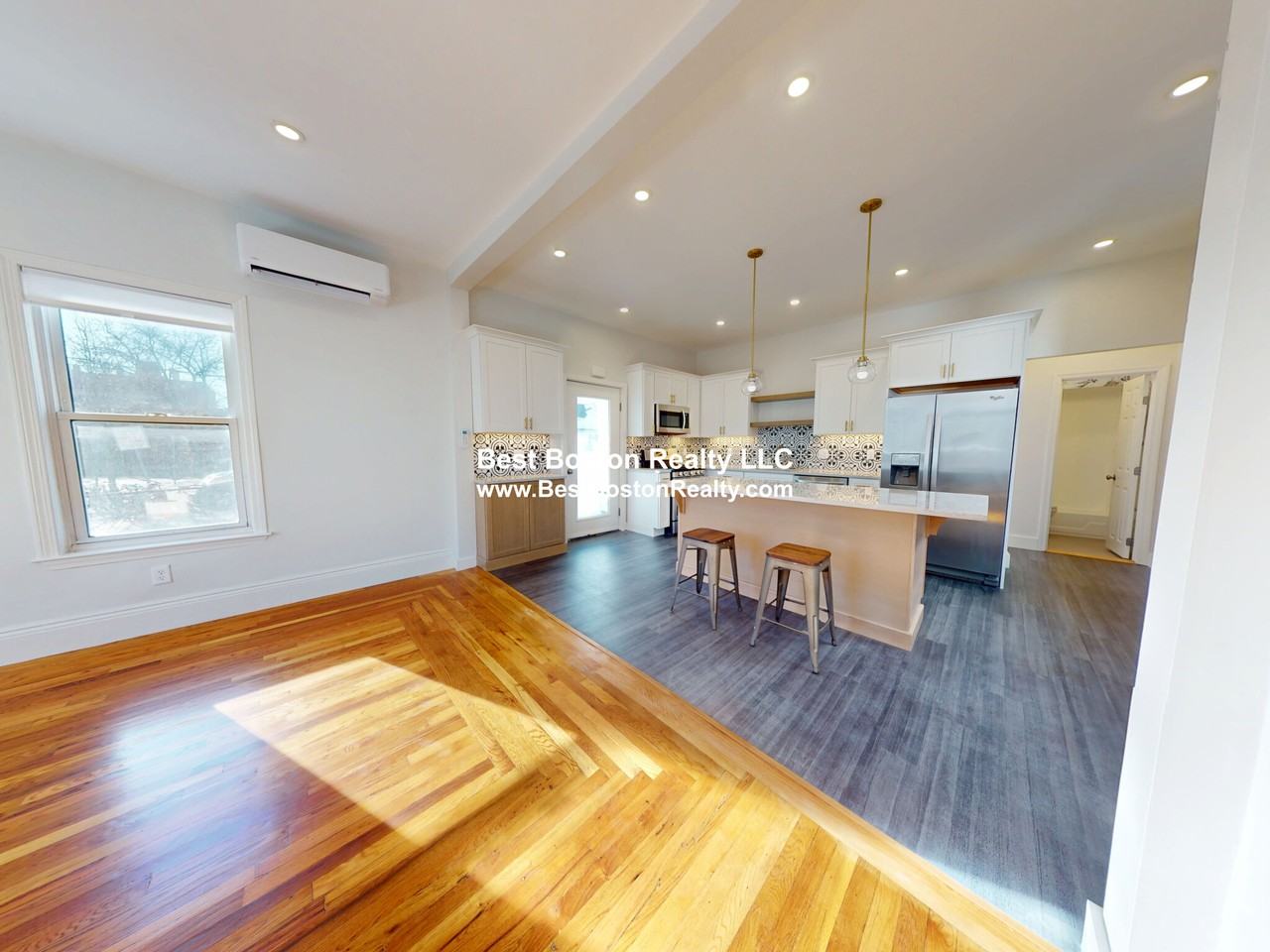 341 Norfolk St - Photo 4 of 23