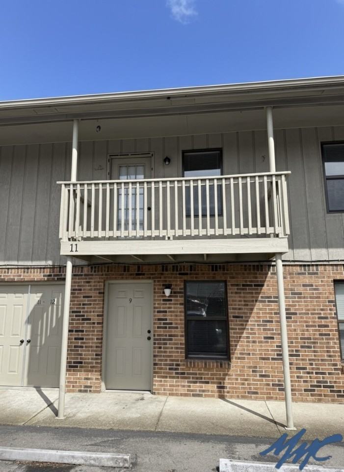 902 Palmer Drive #11