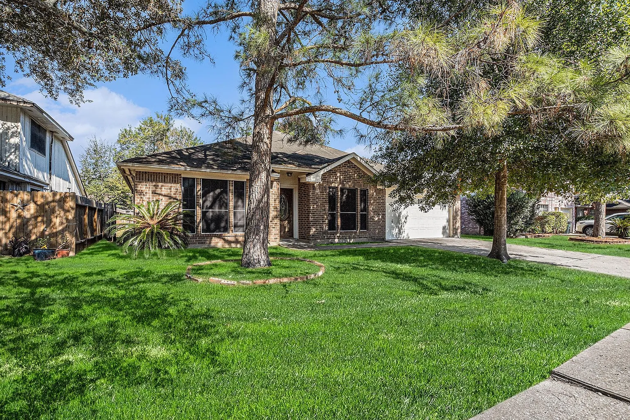 1311 Hidden Canyon Rd #NA - Photo 2 of 21