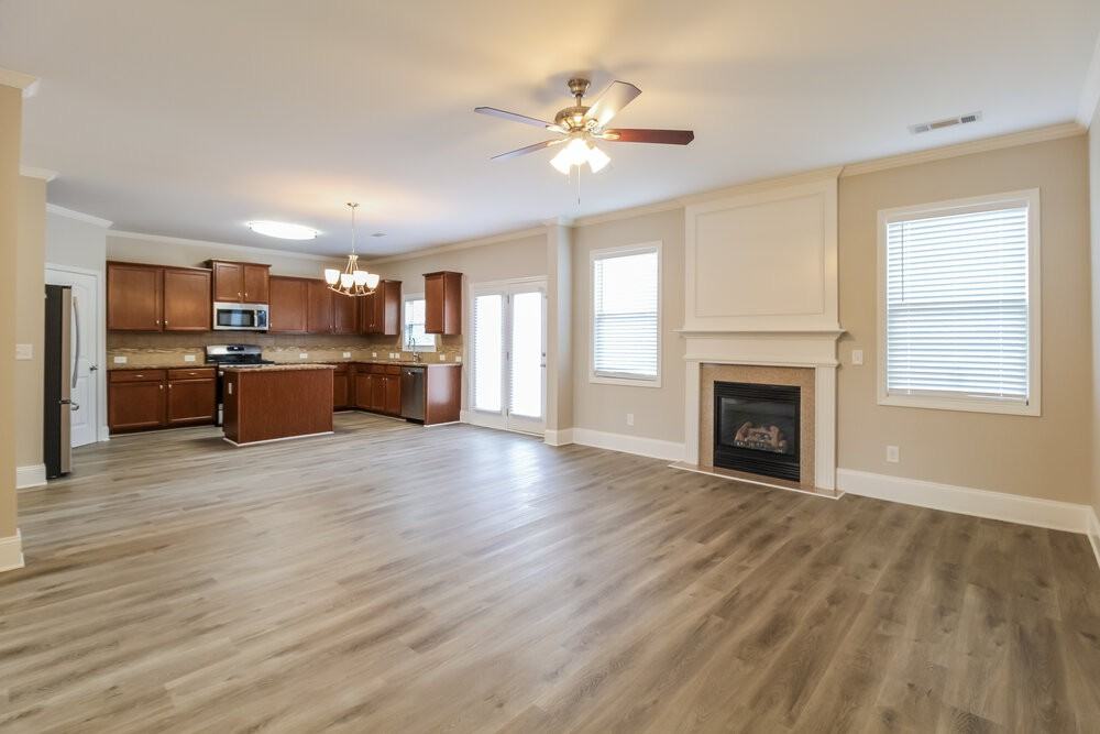 1416 Blue Sail Ave - Photo 4 of 17