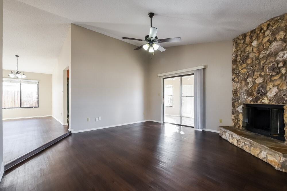 1332 Andes Dr - Photo 3 of 16