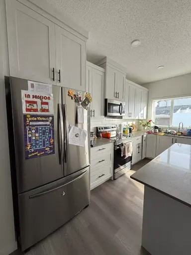 5165 Edgemont Boulevard NW - Photo 4 of 11