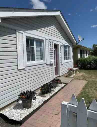 308 County Boulevard - Photo 3 of 8