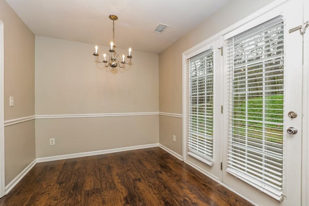 3136 Skinner Dr - Photo 7 of 17