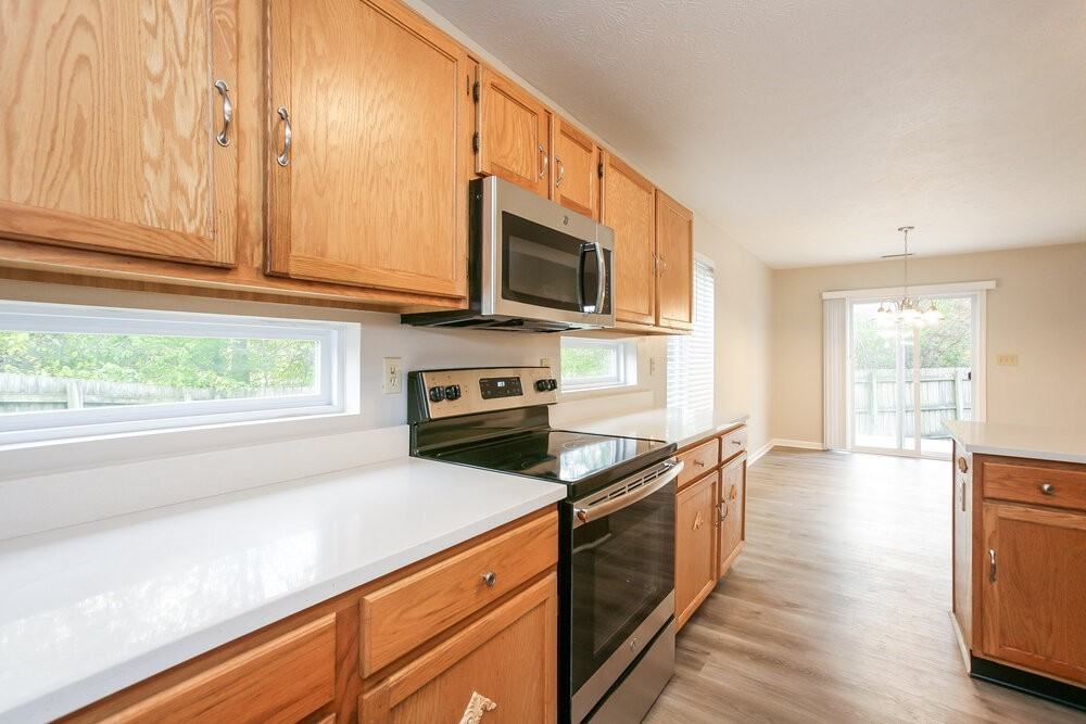 4615 Falcon Run Way - Photo 7 of 16