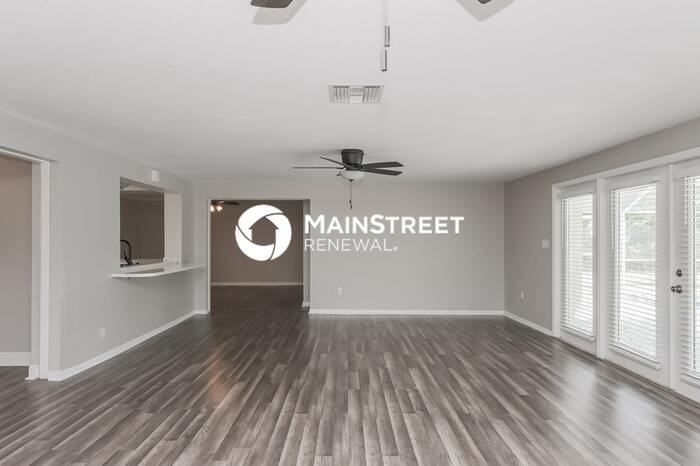 4400 Old Colony Rd - Photo 6 of 16