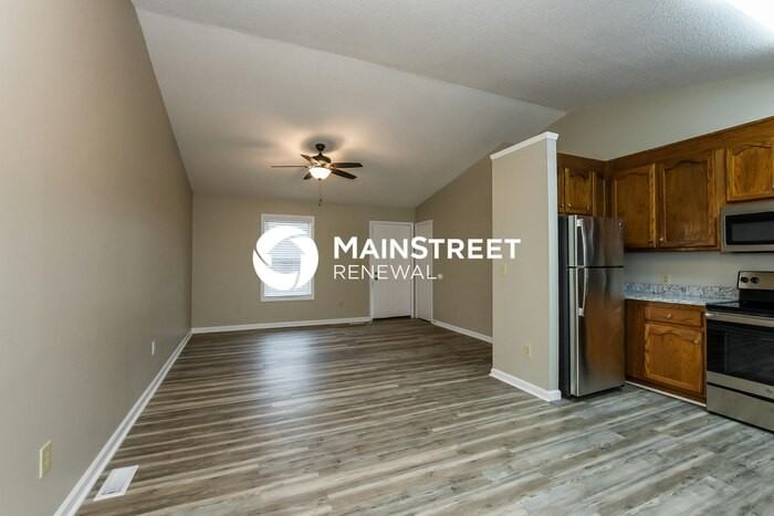 604 Powerline Ave - Photo 4 of 16