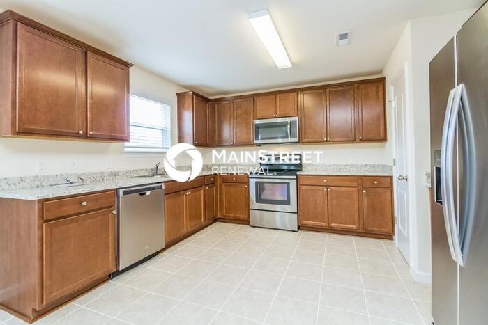 Moriches Ct - Photo 5 of 15