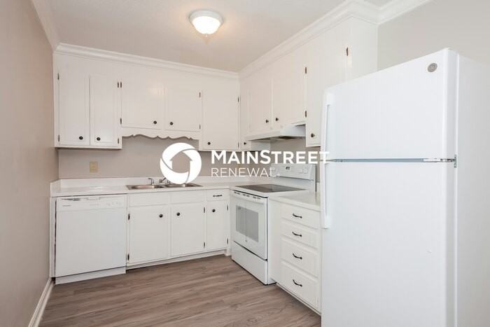 8711 Farmwood Ct - Photo 4 of 16